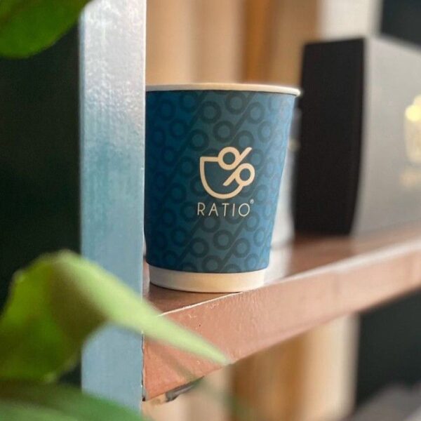 لیوان کاغذی کارون